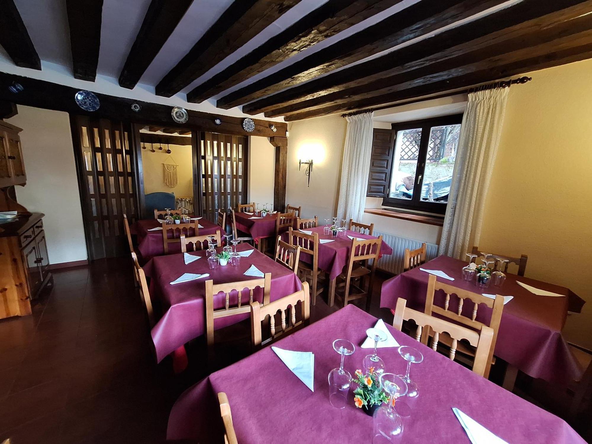 Rio Duero Guest house *